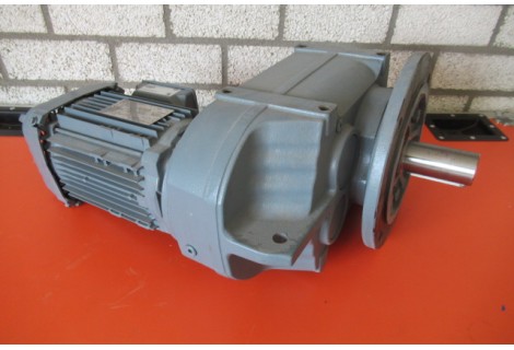 18 RPM 0,75 kW Asmaat 40 mm  IE3. UNUSED 
